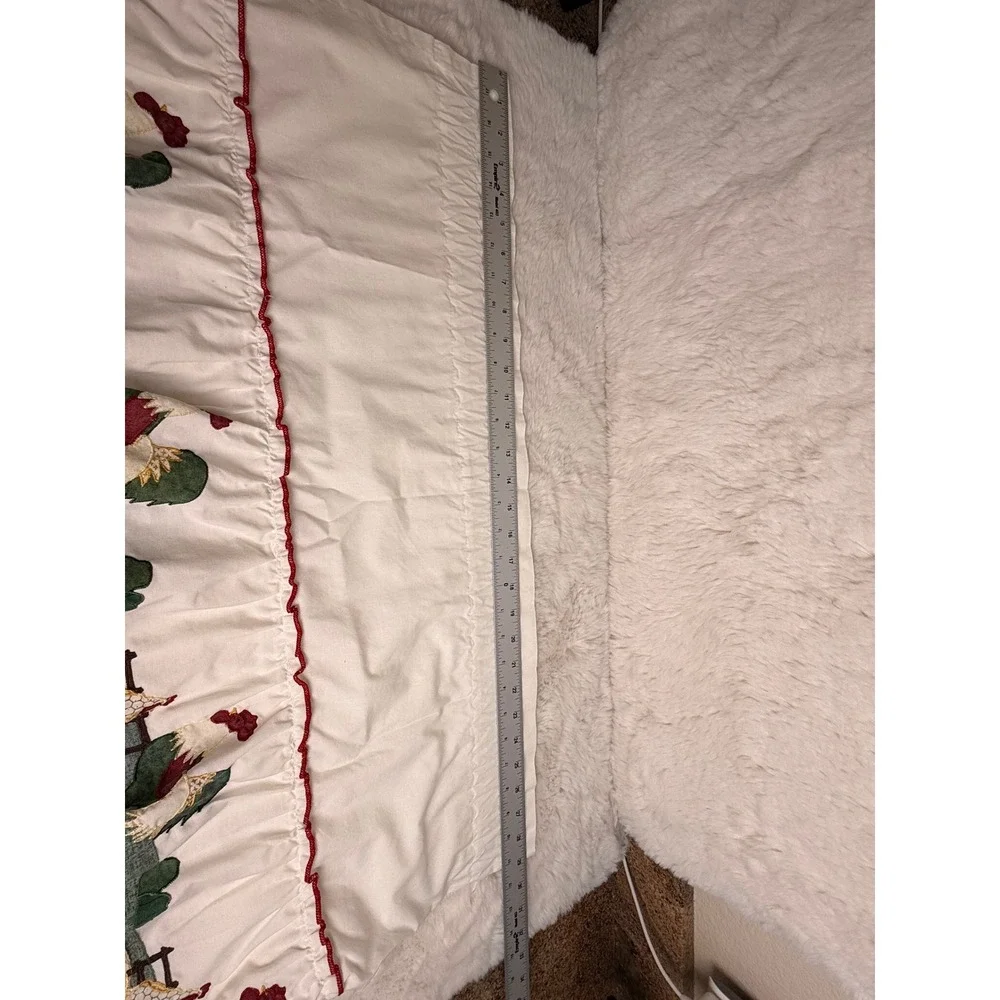 Embroidered Hen and Rooster Window Valance 60x14 Cream Cottagecore Farmhouse